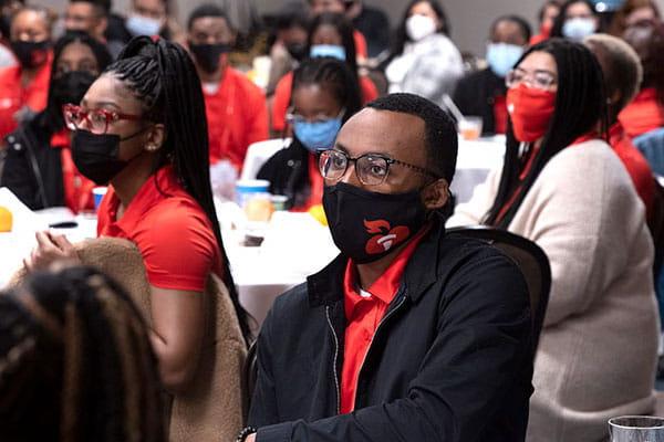 Group of HBCU attendees at the ISC 2022 恒生指数 panel discussion (© AHA/Todd Buchanan)